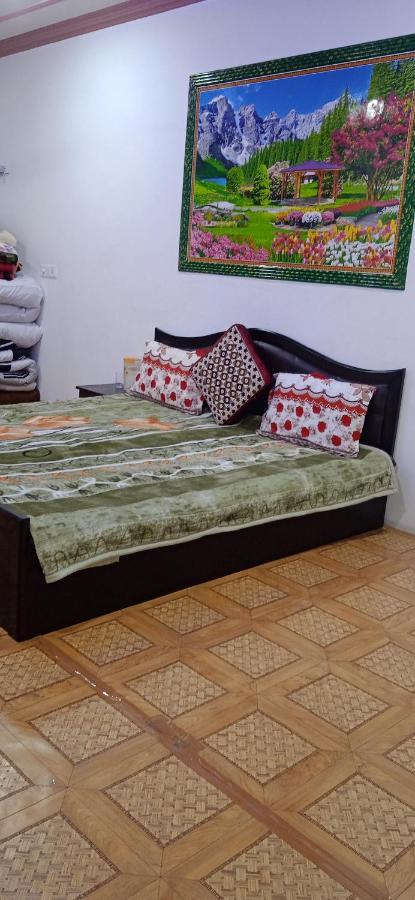 Bed and Breakfast Mir Manzil Srīnagar Esterno foto